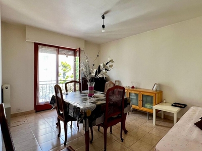 Vente maison 7 pièces 141 m² Villejuif (94800)