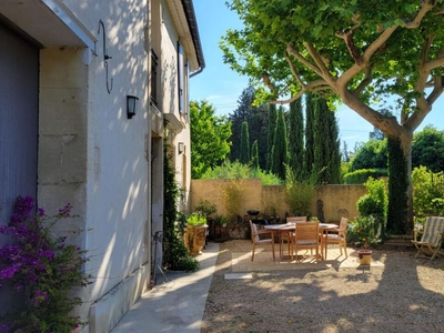 Vente maison 7 pièces 163 m² Saint-Rémy-de-Provence (13210)