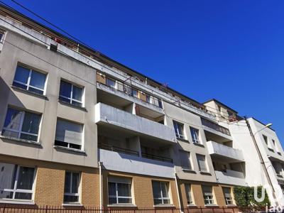 Appartement 2 pièces de 46 m² à Chelles (77500)