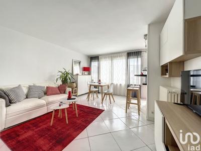 Appartement 3 pièces de 53 m² à Le Plessis-Bouchard (95130)