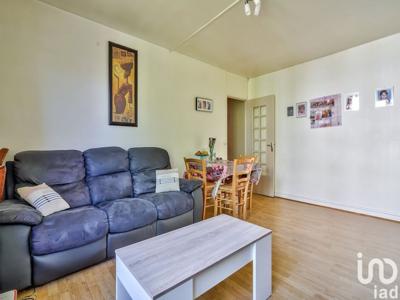 Appartement 3 pièces de 57 m² à Clamart (92140)