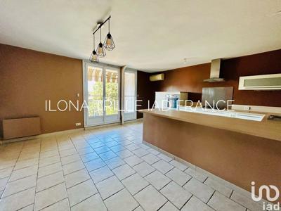 Appartement 4 pièces de 74 m² à Toulon (83200)