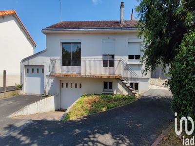 Maison 4 pièces de 78 m² à Saint-Fulgent (85250)