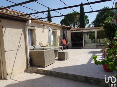 Maison 7 pièces de 160 m² à Rochefort-du-Gard (30650)