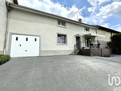 Maison 7 pièces de 212 m² à Vaux-lès-Mouron (08250)