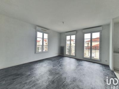 Appartement 2 pièces de 44 m² à Bussy-Saint-Georges (77600)