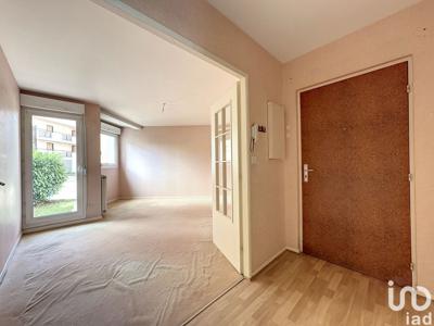 Appartement 3 pièces de 60 m² à Sens (89100)