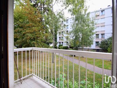 Appartement 3 pièces de 68 m² à Ablon-sur-Seine (94480)