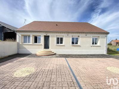 Maison 4 pièces de 130 m² à Catigny (60640)