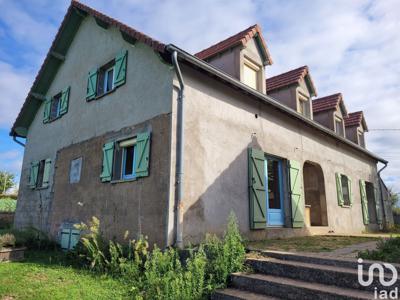 Maison de campagne 8 pièces de 237 m² à Saligny-sur-Roudon (03470)