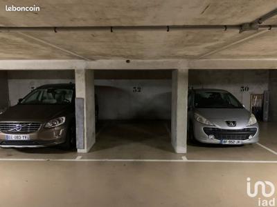 Parking/garage/box de 24 m² à Paris (75013)