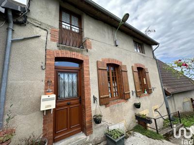 Vente maison 2 pièces 45 m² Saint-Honoré-les-Bains (58360)