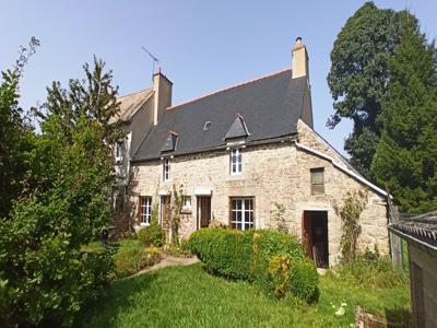 Vente maison 2 pièces 55 m² Saint-Nicolas-du-Pélem (22480)