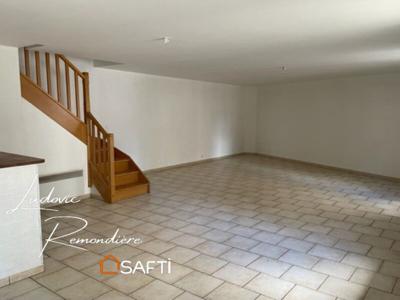 Vente maison 4 pièces 83 m² Toury (28310)