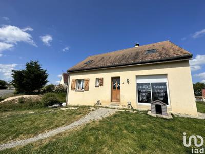 Vente maison 5 pièces 100 m² Mont-Saint-Jean (72140)