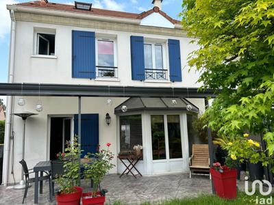 Vente maison 5 pièces 110 m² Méry-sur-Oise (95540)
