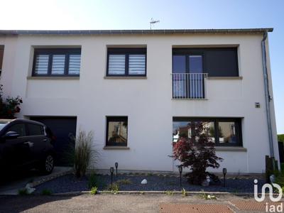 Vente maison 5 pièces 109 m² Saint-Privat-la-Montagne (57855)