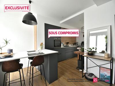 Vente maison 5 pièces 90 m² Cholet (49300)