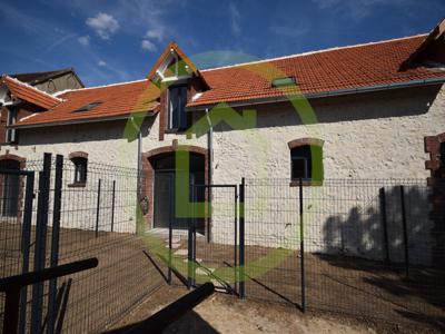 Vente maison 6 pièces 140 m² Lèves (28300)