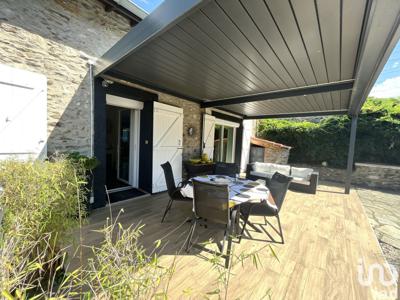 Vente maison 8 pièces 228 m² Saint-Chamond (42400)