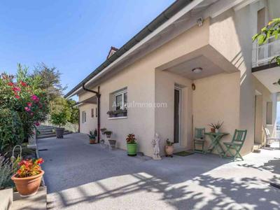Vente maison 8 pièces 261 m² Aix-les-Bains (73100)