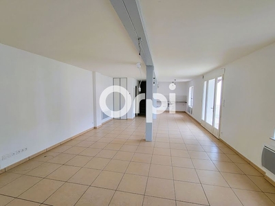 Location appartement 3 pièces 101.77 m²