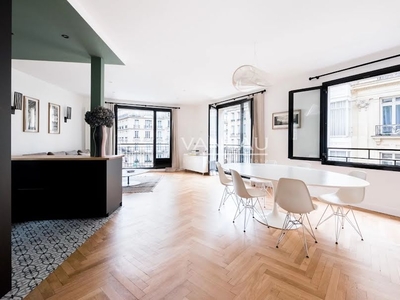 Location meublée appartement 3 pièces 82.78 m²
