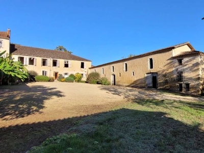 Vente maison 13 pièces 660 m² Courrensan (32330)