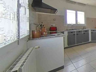 Vente maison 4 pièces 94 m² Pouzolles (34480)