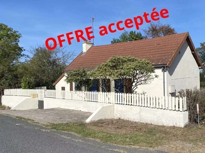 Vente maison 5 pièces 114 m² Pierrefitte-sur-Loire (03470)