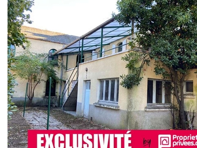 Vente maison 8 pièces 182 m² Sablé-sur-Sarthe (72300)