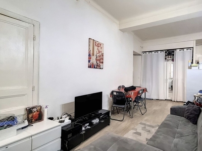 Appartement 2 pièces de 33 m² à Nice (06300)