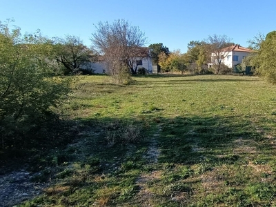 Terrain de 800 m² à Carpentras (84200)