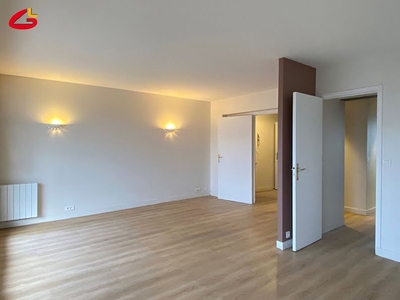 Location appartement 3 pièces 61.65 m²
