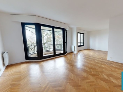 Location appartement 4 pièces 90 m²