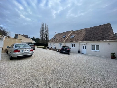 Vente maison 11 pièces 283 m²