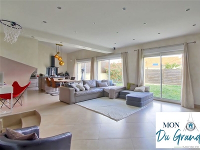 Vente maison 6 pièces 167 m²