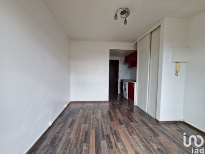 Appartement 1 pièce de 15 m² à Le Blanc-Mesnil (93150)