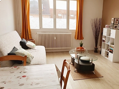 Appartement 2 pièces de 43 m² à Dijon (21000)