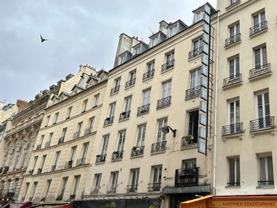 Appartement 3 pièces de 45 m² à Paris (75010)