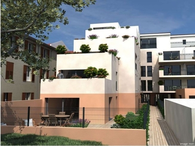 Appartement 3 pièces de 66 m² à Valence (26000)