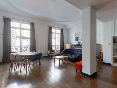 Appartement T5 Paris 10