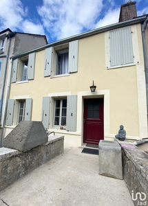 Maison 3 pièces de 70 m² à Ferrières-en-Gâtinais (45210)