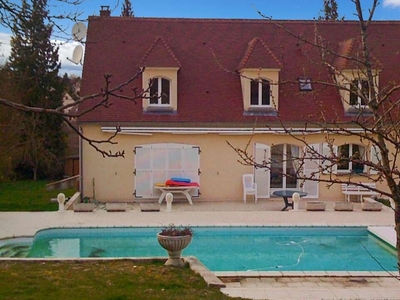 Vente maison 14 pièces 490 m² Pont-sur-Yonne (89140)