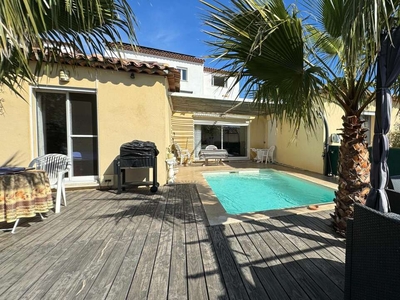 Vente maison 5 pièces 100 m² Sainte-Maxime (83120)