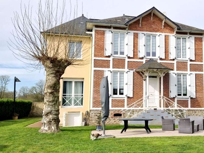 Vente maison 5 pièces 105 m² Saint-Jean-sur-Mayenne (53240)