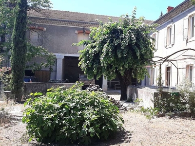 Vente maison 6 pièces 206 m² Bourg-Saint-Andéol (07700)
