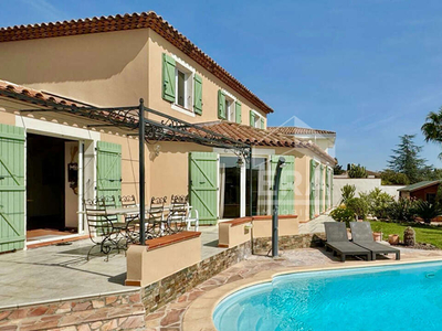 Vente maison 6 pièces 220 m² Toulon (83000)