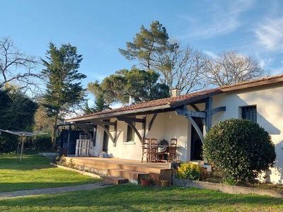 Vente maison 7 pièces 155 m² Lembras (24100)