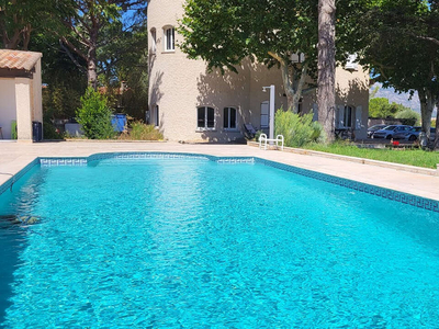 Vente maison 8 pièces 210 m² Aubagne (13400)